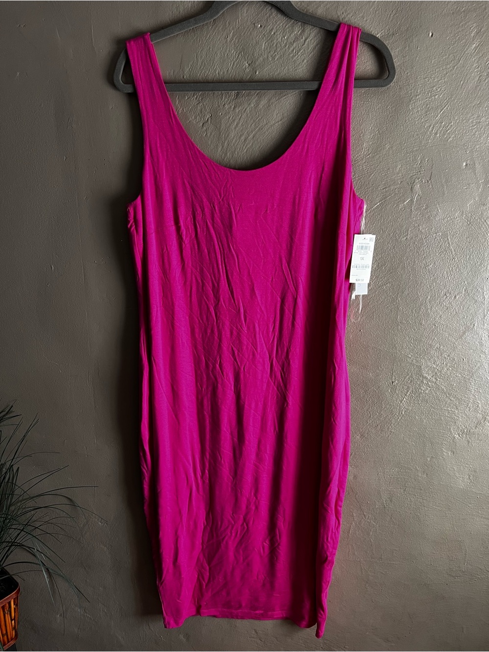 Scoop Neck Fuchsia Maxi Dress
